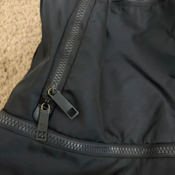 Lululemon City Adventurer Backpack 17L Black - Picture 10 of 16